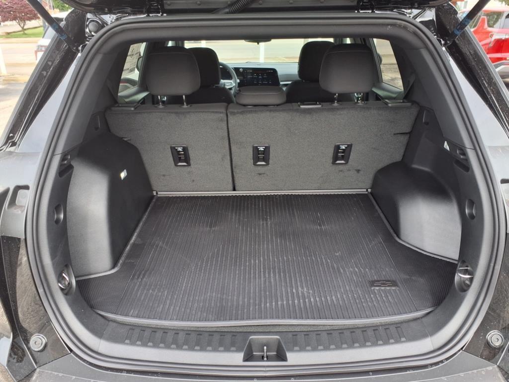 new 2026 Chevrolet Equinox car, priced at $29,977