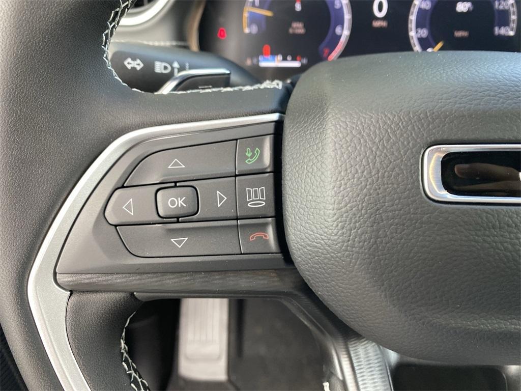 new 2025 Jeep Grand Cherokee L car, priced at $37,125