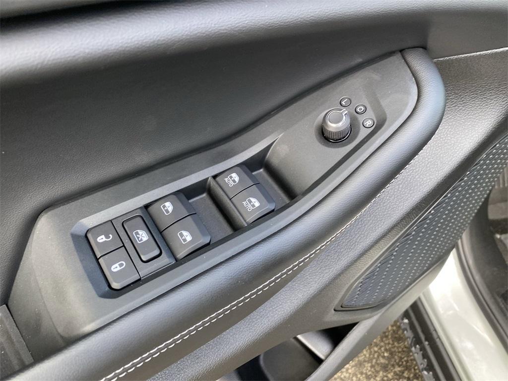 new 2025 Jeep Grand Cherokee L car, priced at $37,125