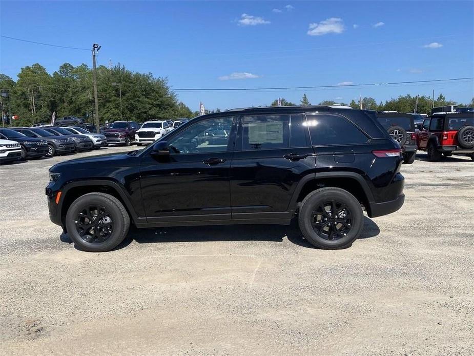 new 2024 Jeep Grand Cherokee car, priced at $40,864