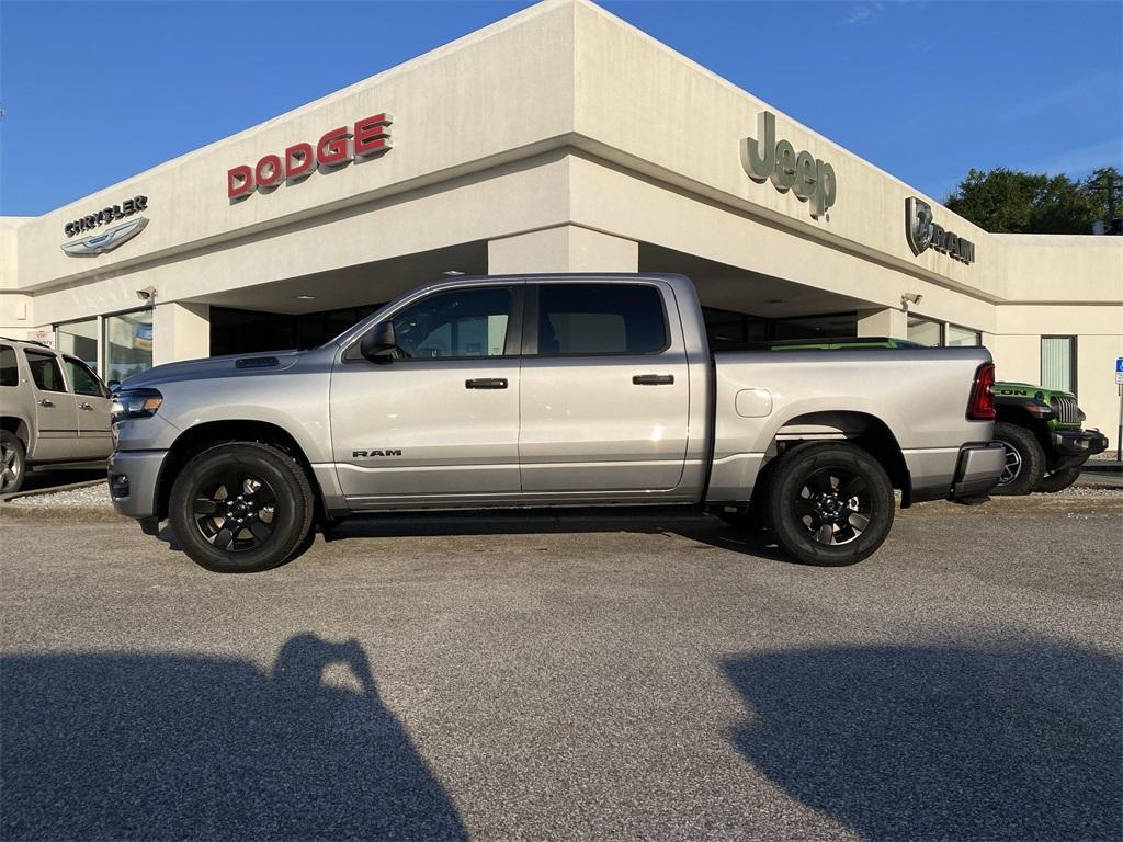new 2025 Ram 1500 car, priced at $43,578
