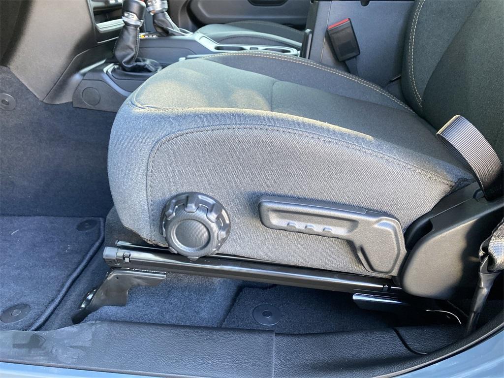 new 2025 Jeep Wrangler car, priced at $46,306