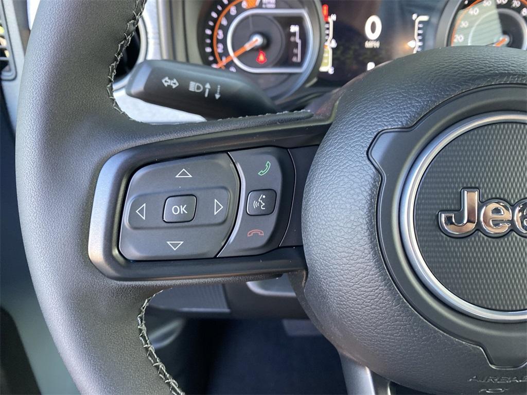 new 2025 Jeep Wrangler car, priced at $46,306