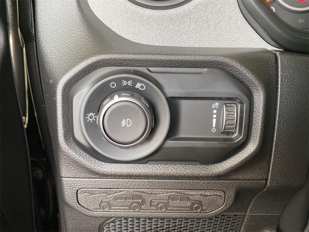 new 2025 Jeep Wrangler car, priced at $37,761