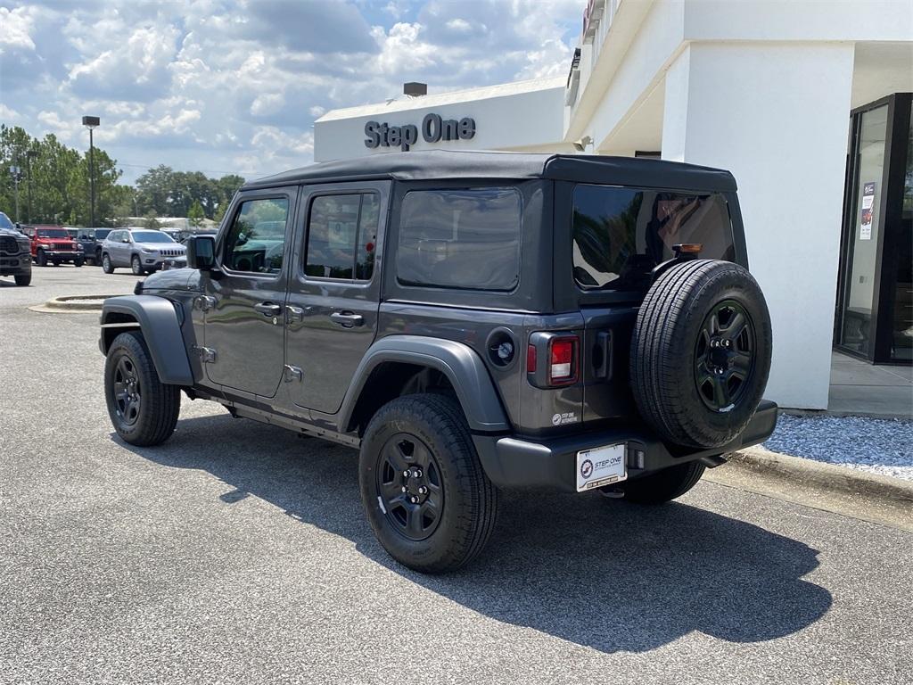 new 2025 Jeep Wrangler car, priced at $37,761