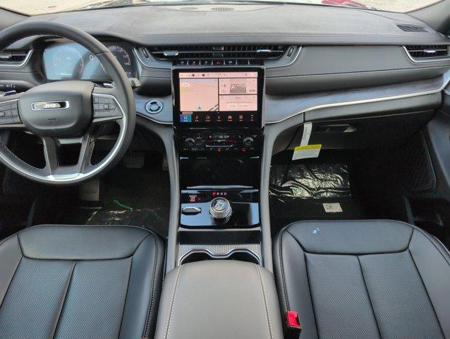 new 2025 Jeep Grand Cherokee car, priced at $47,332