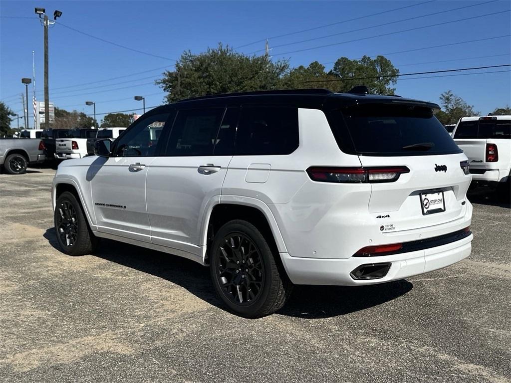 new 2025 Jeep Grand Cherokee L car, priced at $68,725