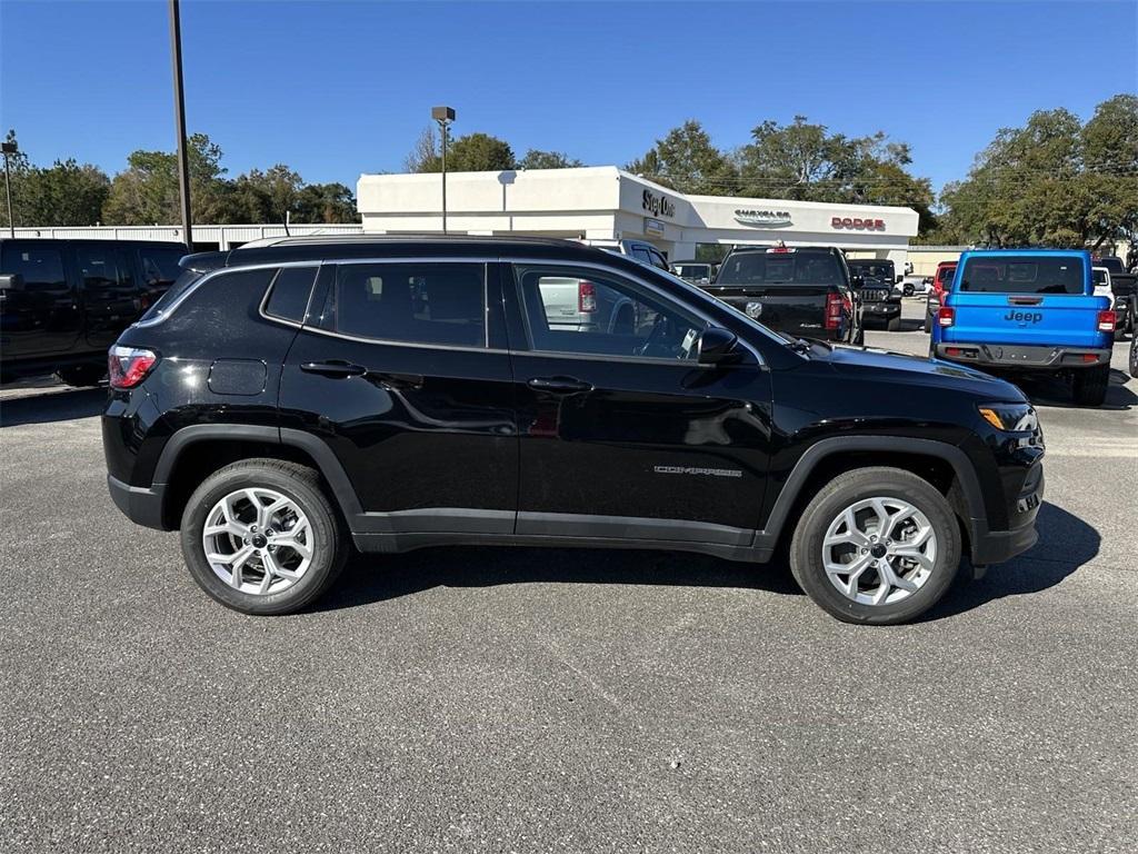 new 2025 Jeep Compass car, priced at $26,860