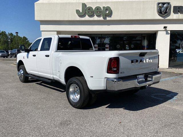 new 2025 Ram 3500 car, priced at $68,690