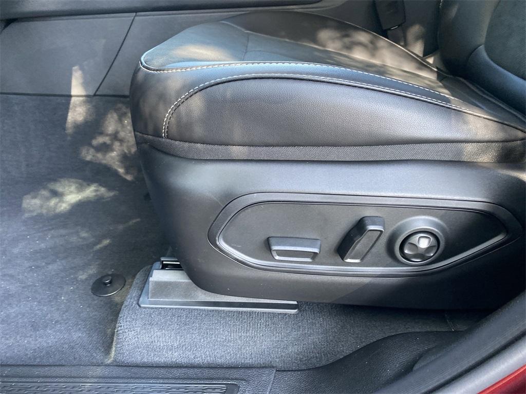 new 2025 Jeep Grand Cherokee car, priced at $41,754