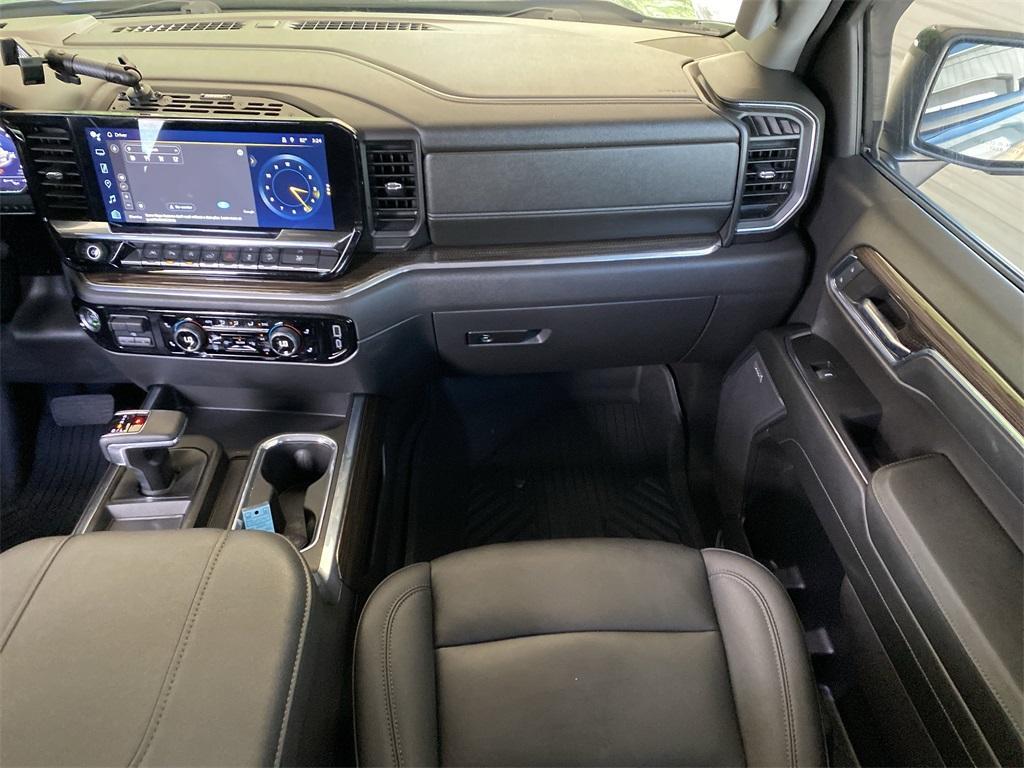 used 2024 Chevrolet Silverado 1500 car, priced at $53,600