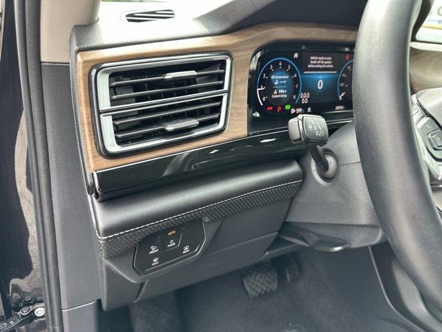 used 2025 Volkswagen Atlas car, priced at $37,702