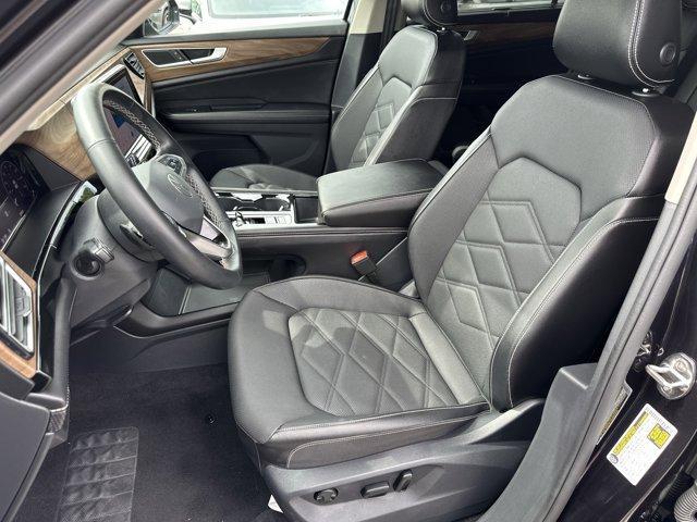 used 2025 Volkswagen Atlas car, priced at $37,702