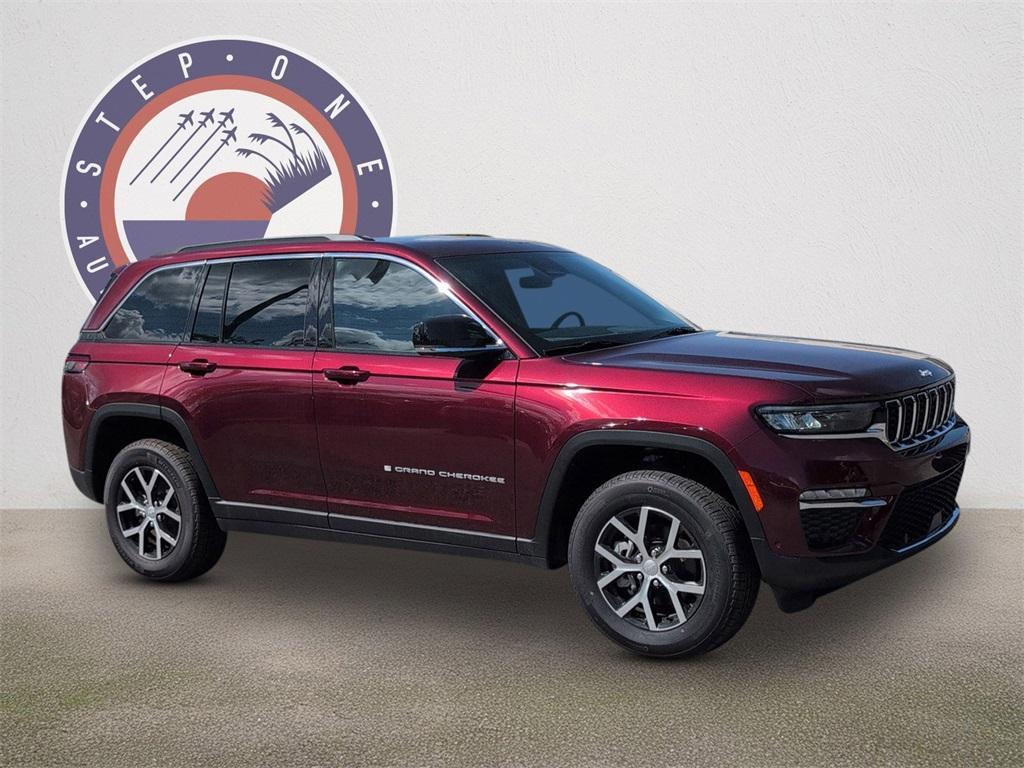 new 2025 Jeep Grand Cherokee car, priced at $41,987