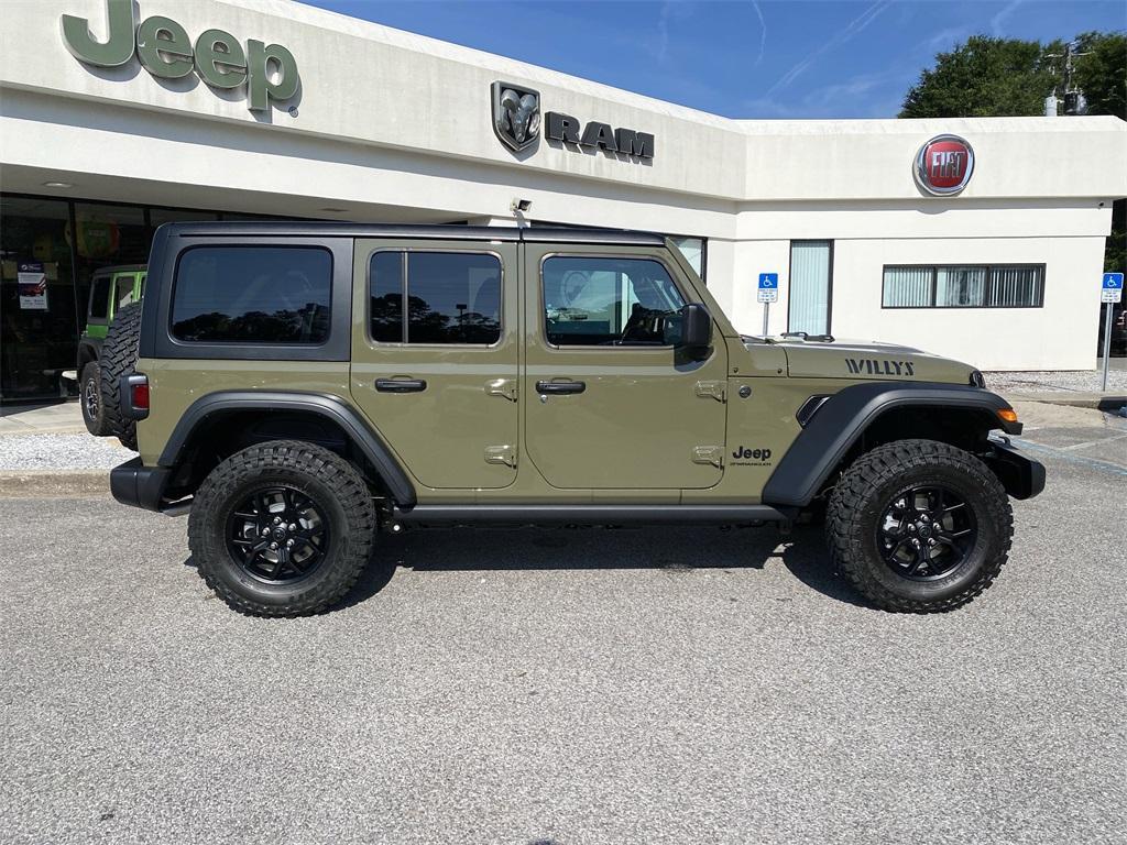 new 2025 Jeep Wrangler car, priced at $47,391