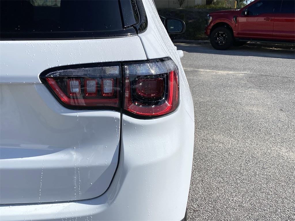 new 2025 Jeep Compass car, priced at $29,910