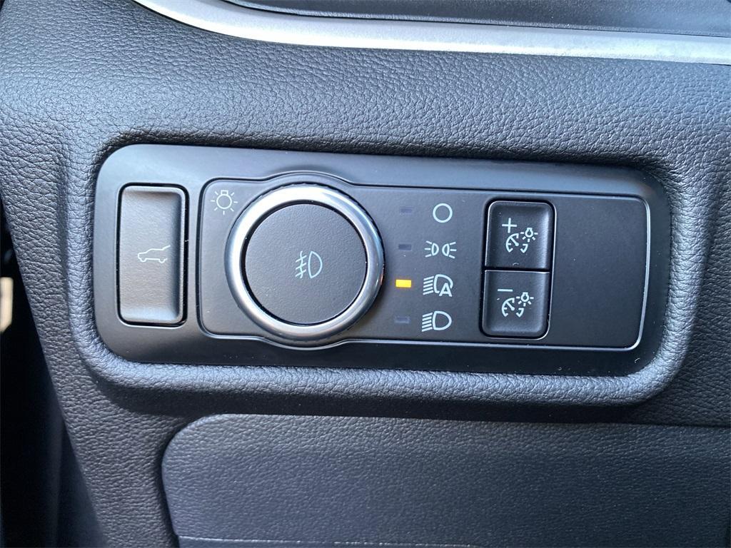 used 2024 Ford Explorer car, priced at $35,222