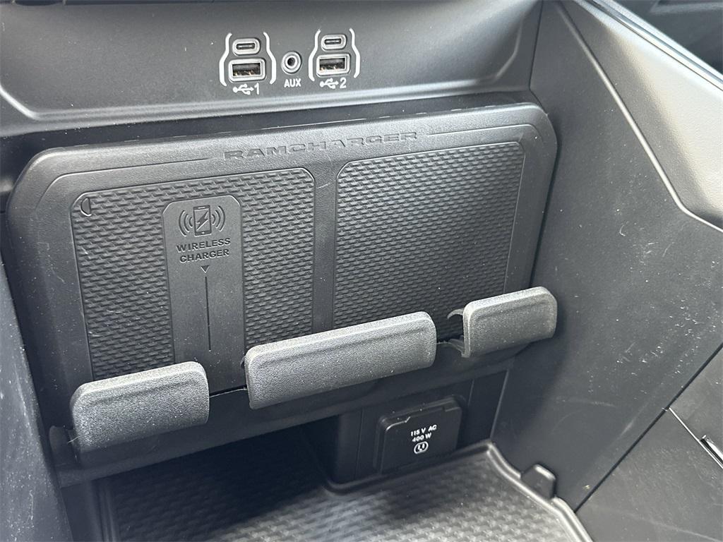 new 2025 Ram 1500 car, priced at $58,747