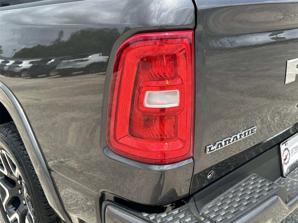 new 2025 Ram 1500 car, priced at $58,747