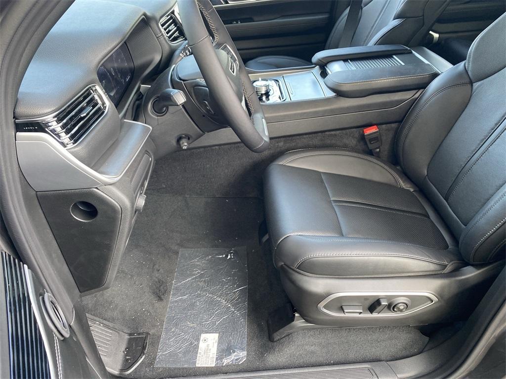 new 2025 Jeep Wagoneer car, priced at $74,826