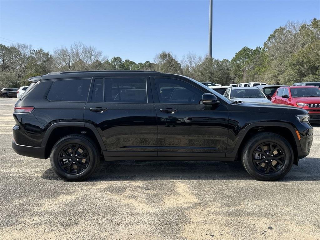 new 2025 Jeep Grand Cherokee L car, priced at $41,530