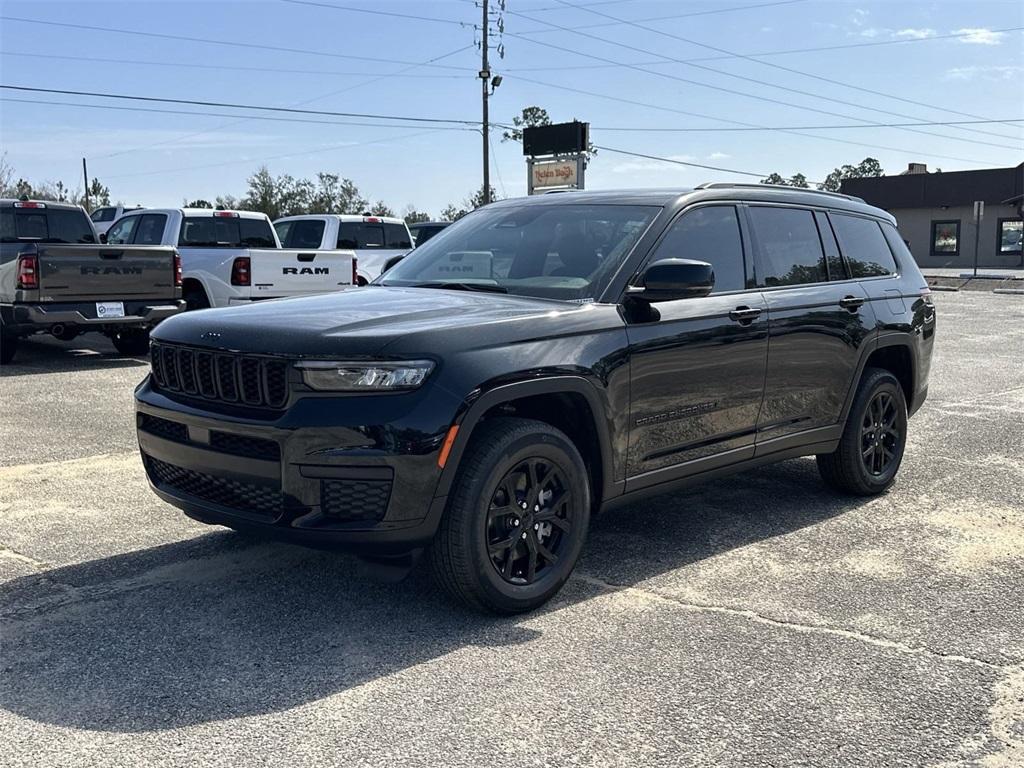 new 2025 Jeep Grand Cherokee L car, priced at $41,530