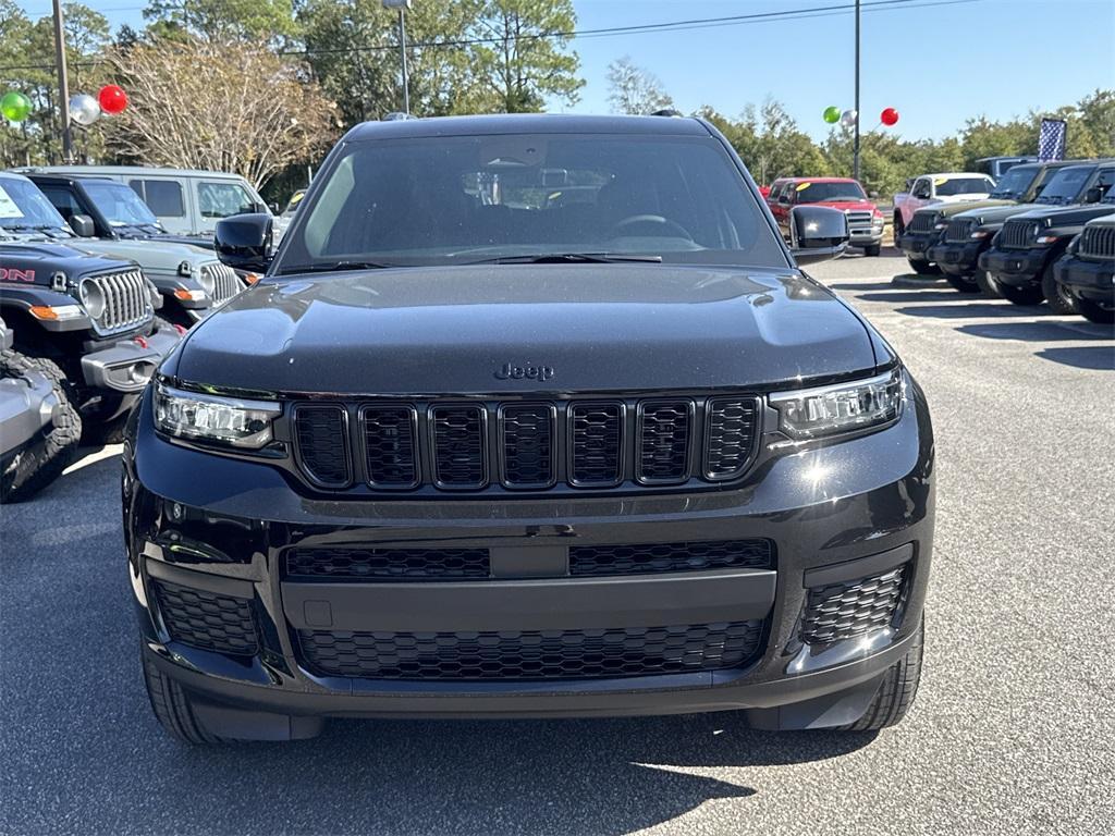 new 2025 Jeep Grand Cherokee L car, priced at $41,394
