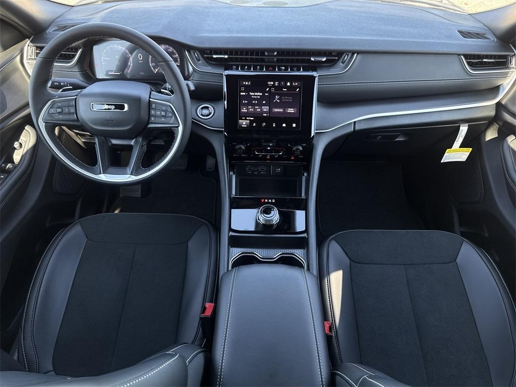 new 2025 Jeep Grand Cherokee L car, priced at $41,394