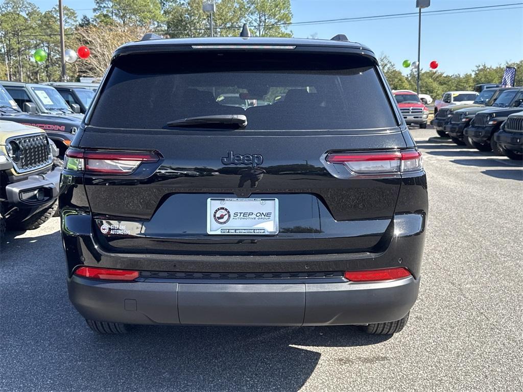 new 2025 Jeep Grand Cherokee L car, priced at $41,394