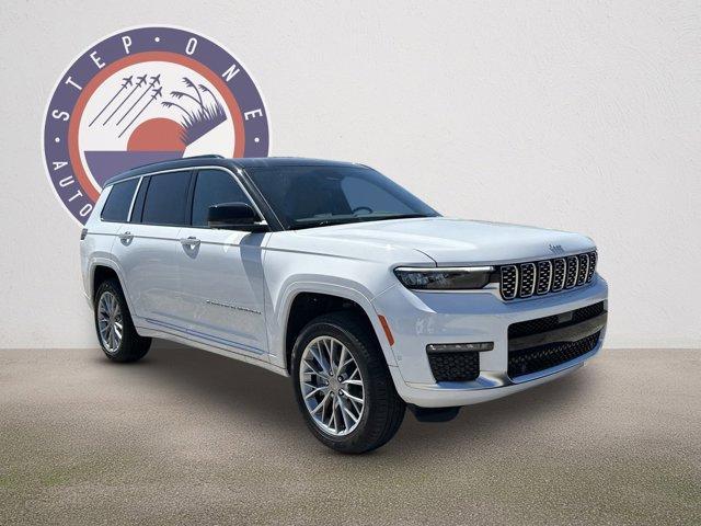 new 2025 Jeep Grand Cherokee L car, priced at $62,720