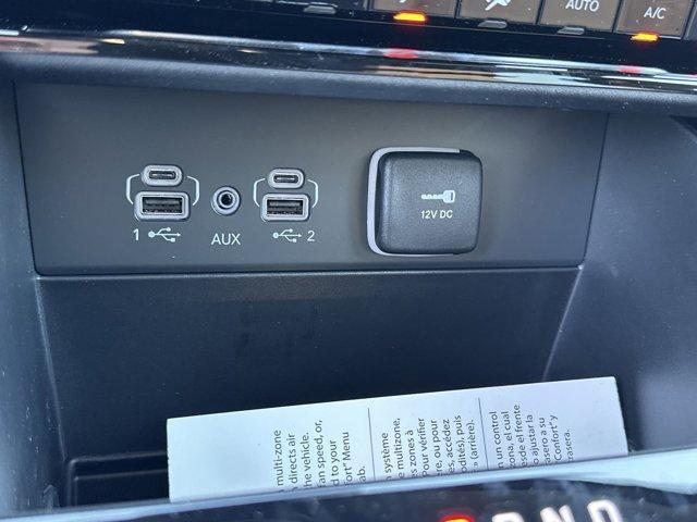new 2025 Jeep Grand Cherokee L car, priced at $62,720