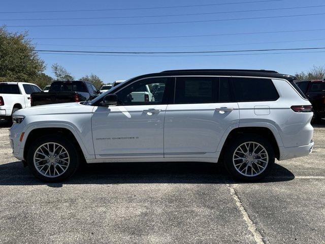 new 2025 Jeep Grand Cherokee L car, priced at $62,720