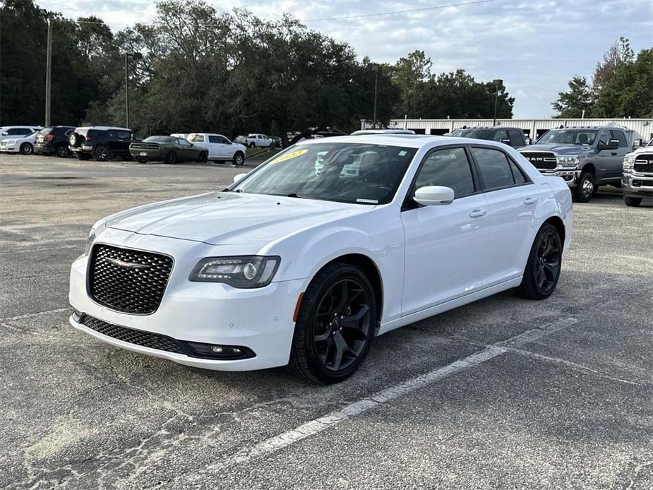 used 2022 Chrysler 300 car, priced at $26,152