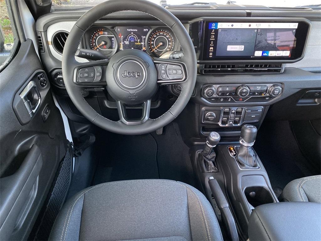 new 2025 Jeep Wrangler car, priced at $43,330