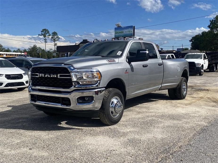 new 2024 Ram 3500 car, priced at $64,547