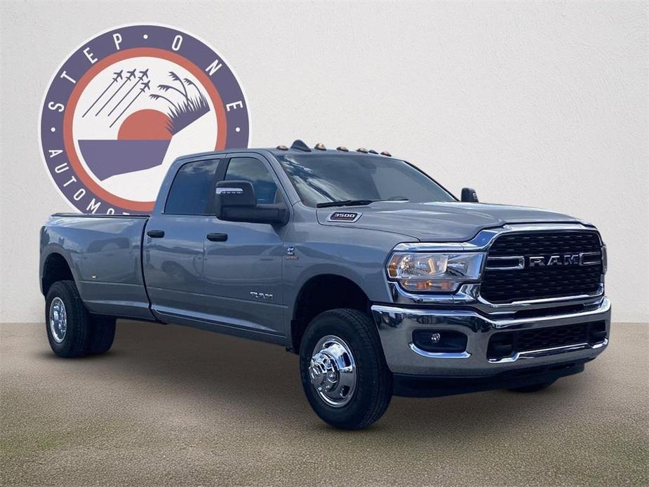 new 2024 Ram 3500 car, priced at $64,547