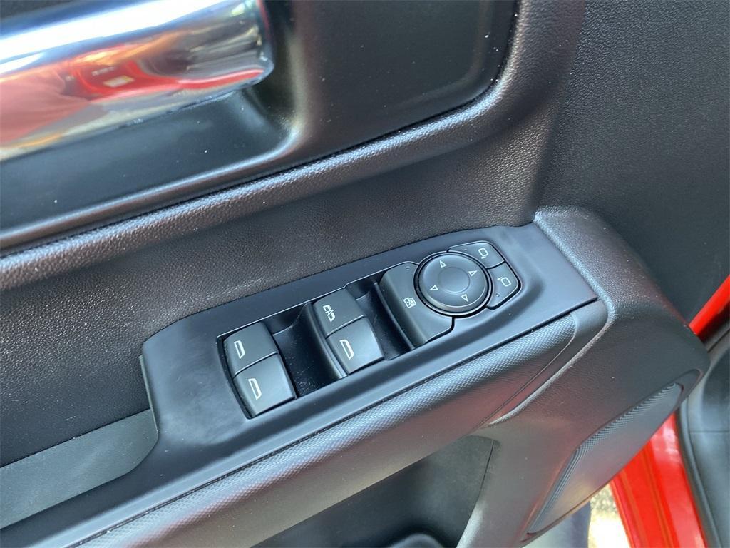 used 2020 Chevrolet Silverado 1500 car, priced at $30,999