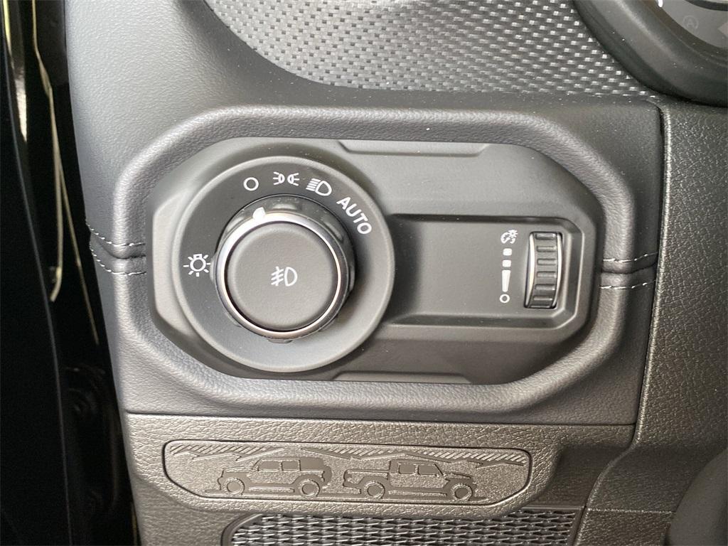 new 2025 Jeep Wrangler car, priced at $58,291