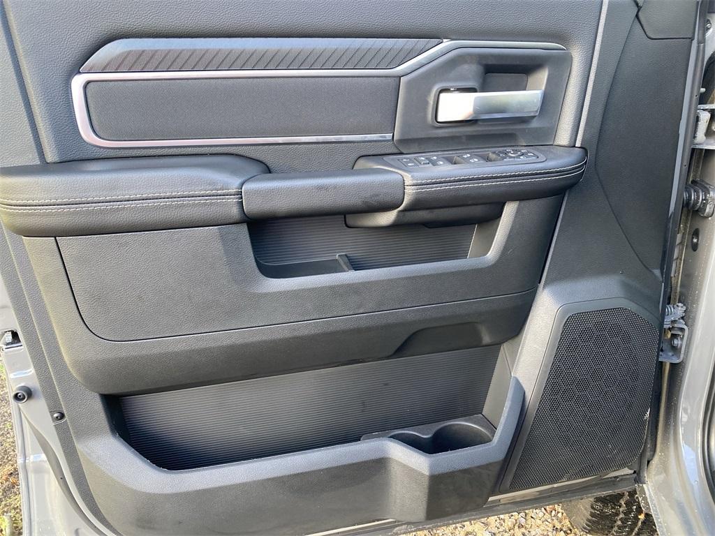 new 2025 Ram 2500 car, priced at $72,557