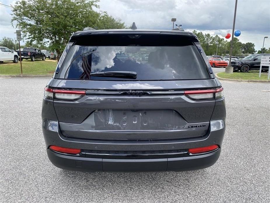 new 2024 Jeep Grand Cherokee car, priced at $46,460