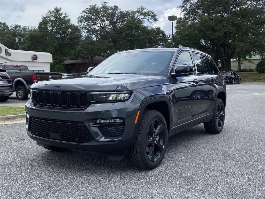 new 2024 Jeep Grand Cherokee car, priced at $46,460