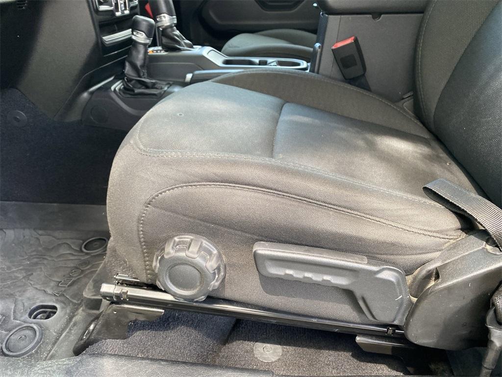 used 2020 Jeep Gladiator car, priced at $29,232