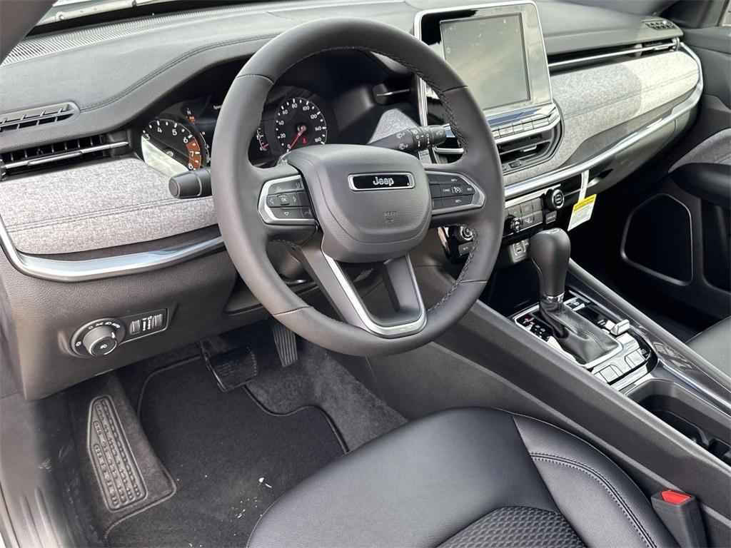 new 2025 Jeep Compass car, priced at $26,860