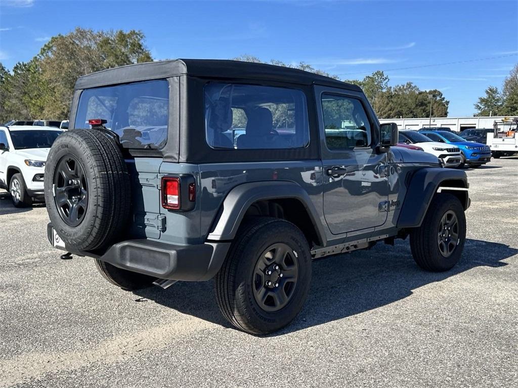 new 2025 Jeep Wrangler car, priced at $33,985