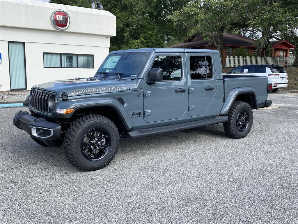 new 2025 Jeep Gladiator car, priced at $43,789