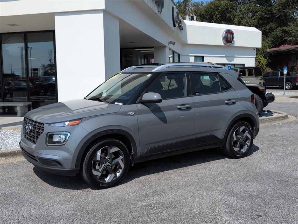 used 2021 Hyundai Venue car, priced at $15,954