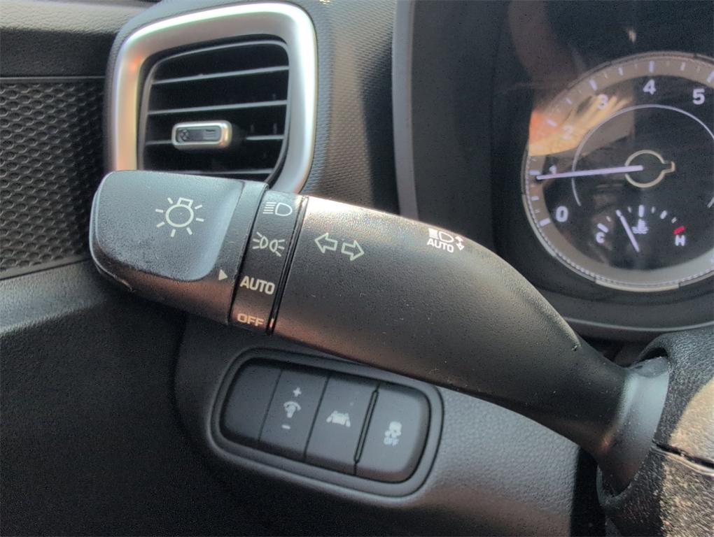 used 2021 Hyundai Venue car, priced at $15,954