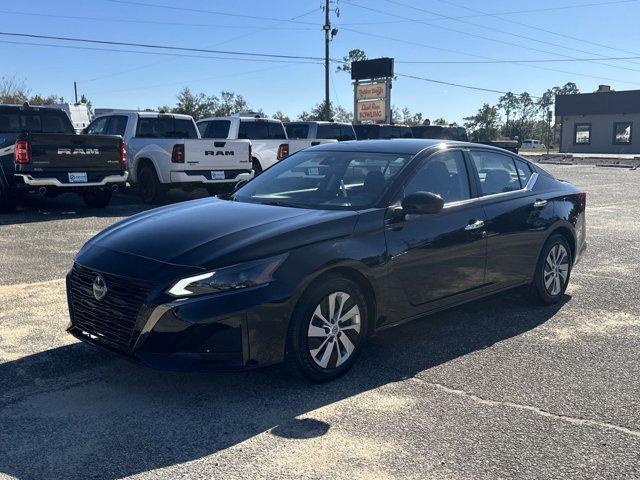 used 2023 Nissan Altima car, priced at $20,612