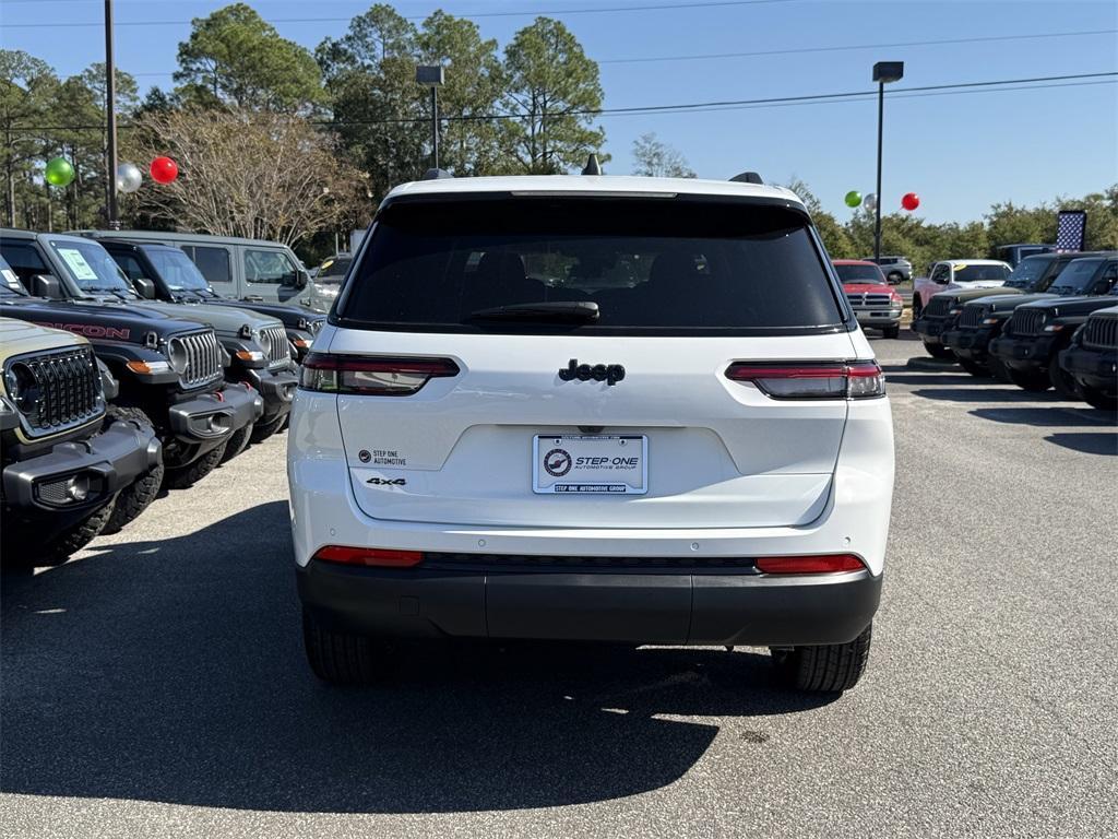 new 2025 Jeep Grand Cherokee L car, priced at $42,728