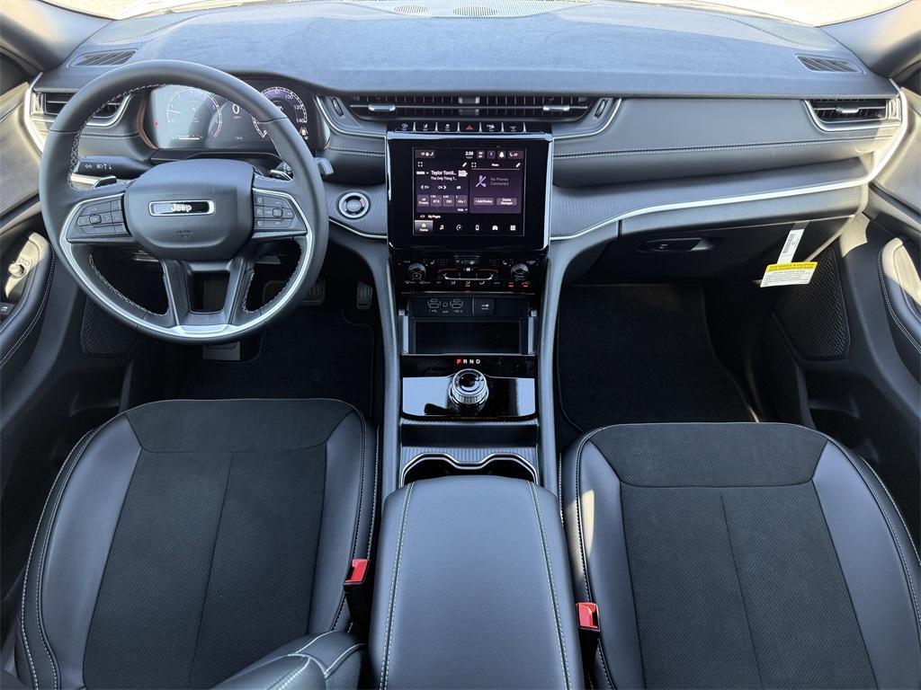 new 2025 Jeep Grand Cherokee L car, priced at $42,728